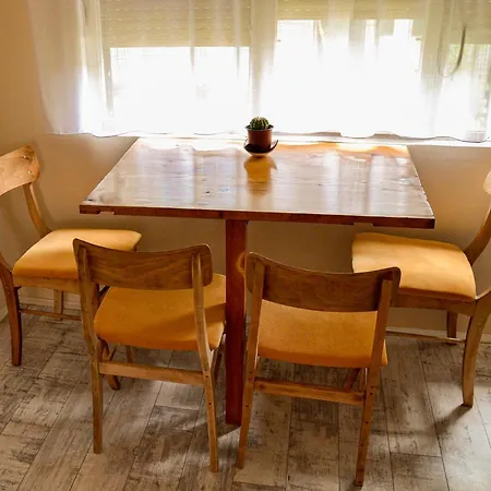 Kuca Za Odmor Solo * סוקו בניה